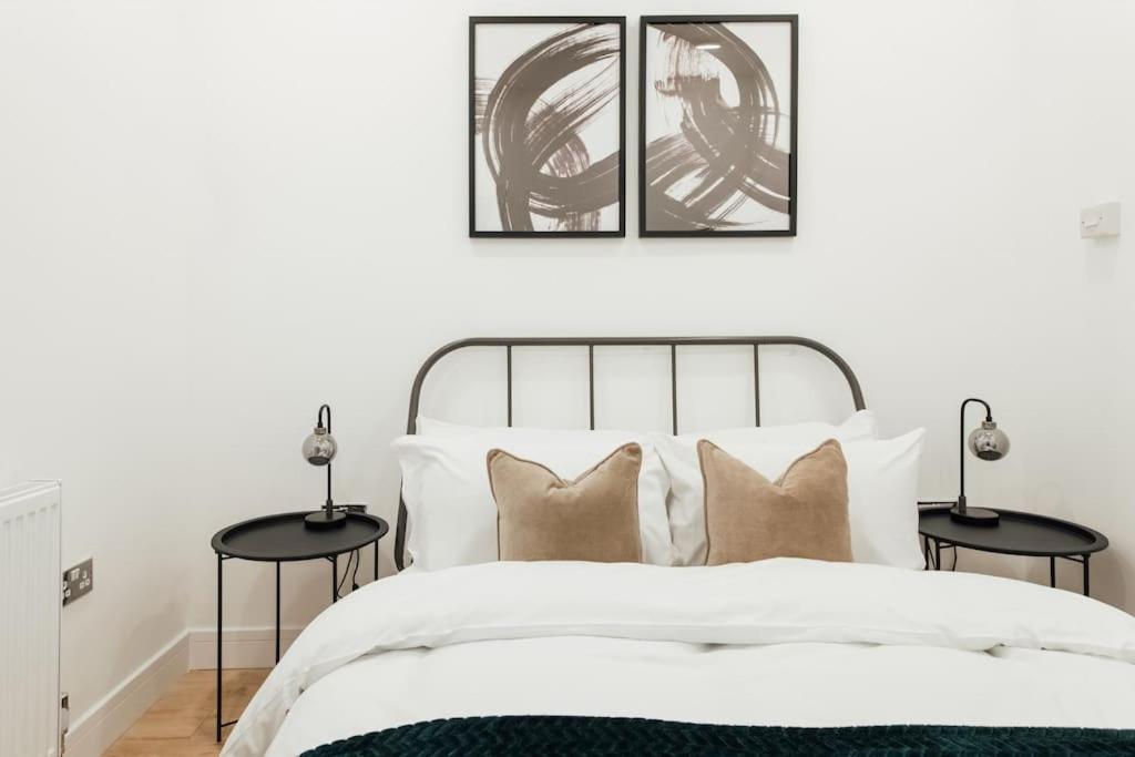 Stylish 2 Bedroom Flat In Ilford, London מראה חיצוני תמונה